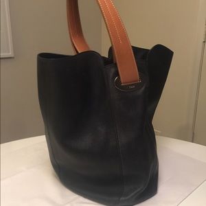 Tod’s leather shoulder handbag tote black